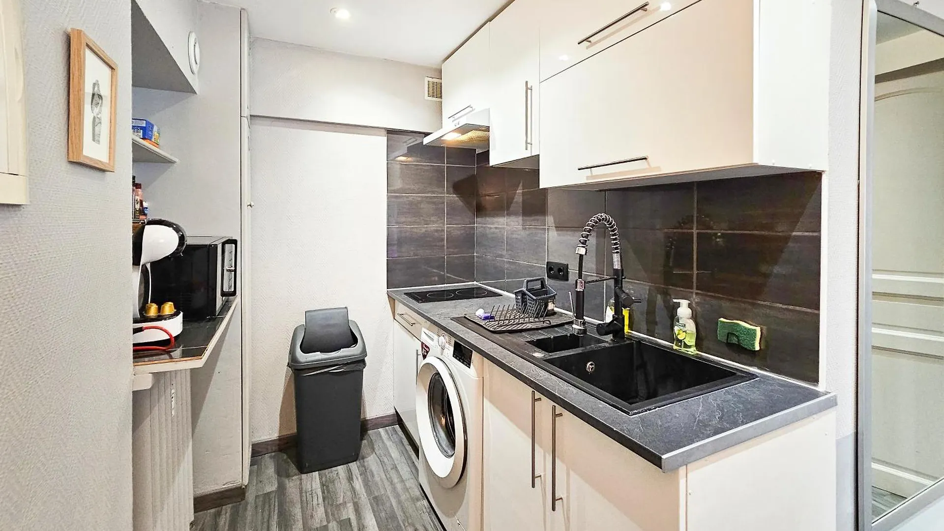 Palace Adly 2 Pers Wifi Ac Sea Nice Apartment